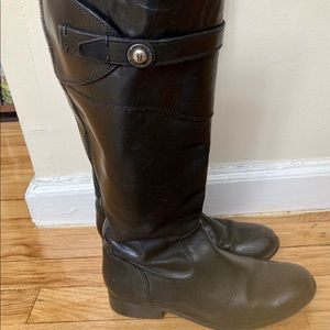 Size 8 black leather Frye boots